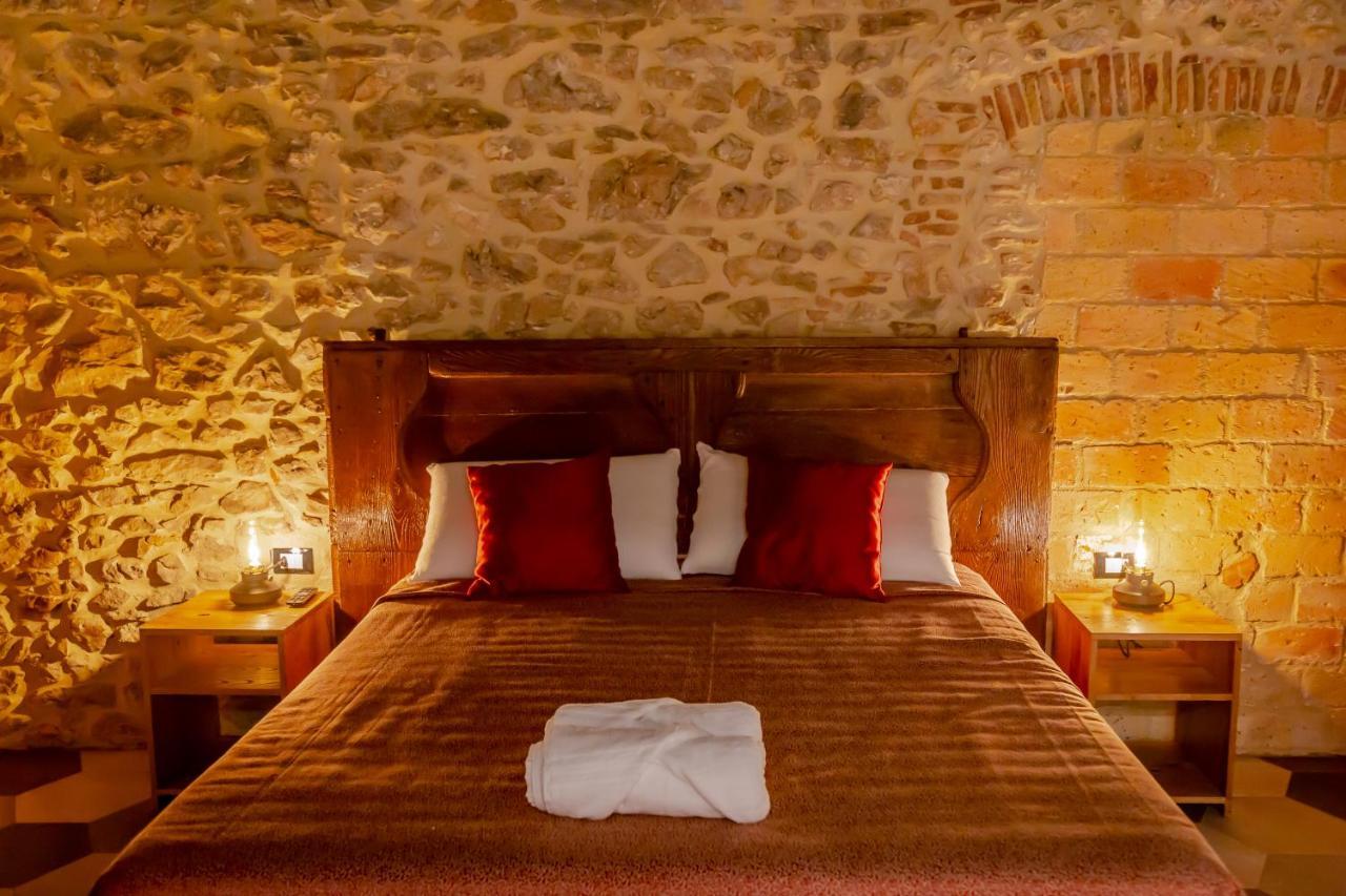 La Rondine Bed and Breakfast Tagliacozzo Eksteriør billede